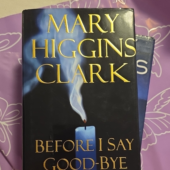 Other - Mary Higgins Clark Bundle